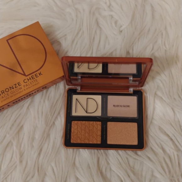 💖FIRM! NWT NATASHA DENONA BRONZE CHEEK FACE GLOW PALATTE - Picture 13 of 16